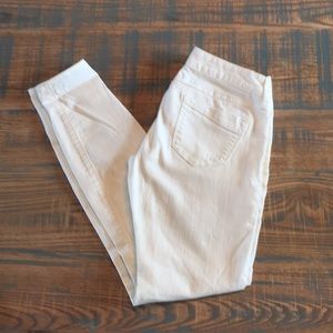 Women’s Express White Skinny Jeans